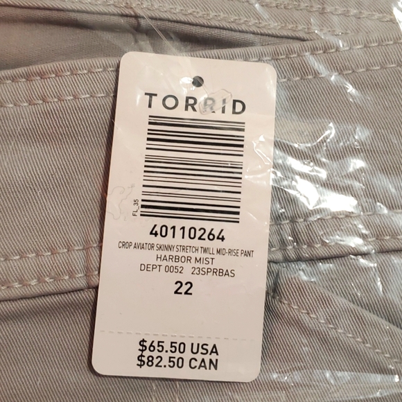 ❤NWT VINTAGE TORRID CROP AVIATOR PANT - HARBOR MIST - COMFORT WAIST - PLUS SIZE - Picture 12 of 13